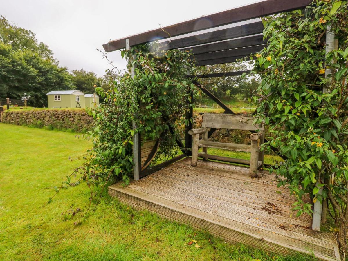 Shepherds Hut - The Crook Milford Haven Zewnętrze zdjęcie